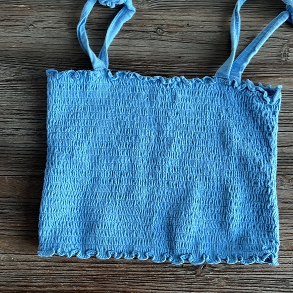 HOLLISTER  SIZE M BABYBLUE - Picture 5 of 7